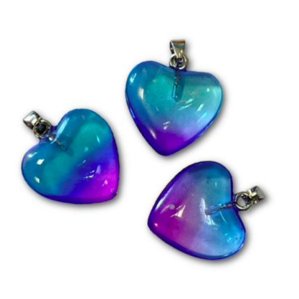 Pendant Heart Quartz Dyed blue/purple with cord necklace